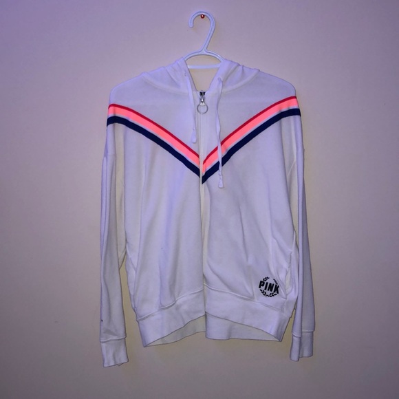 Pink sweater - Picture 1 of 2